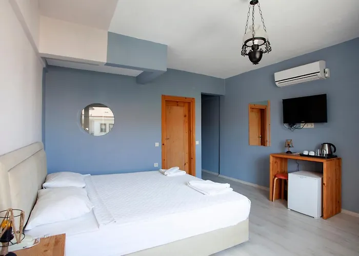 Zephyros 3* דטקה