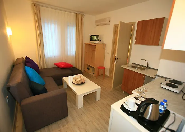 Zephyros Szálloda 3*