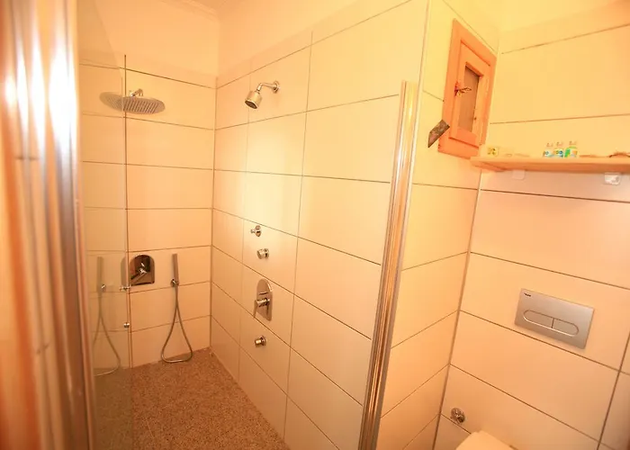 Szálloda Zephyros 3*